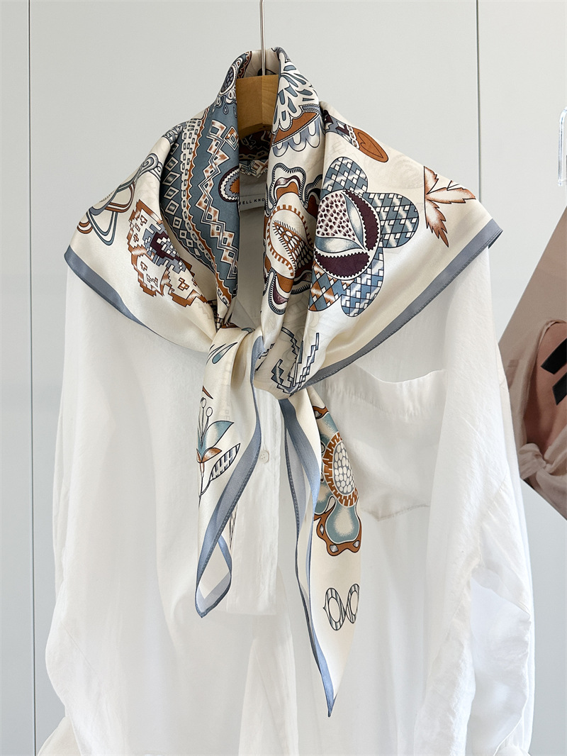 At Baskılı Kadın 90CM Bandanal - Travel Accessories To Gift incelemesi ve fiyatı